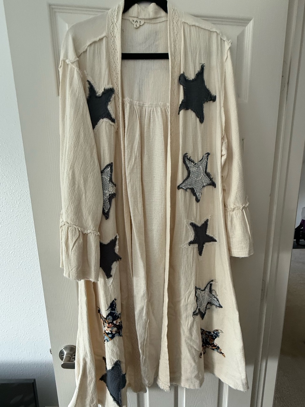 POL Cream Knit Open Cardigan Duster with Blue Stars